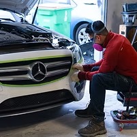 Finding the Best Auto Body Repair in Sacramento: What You Need to Know