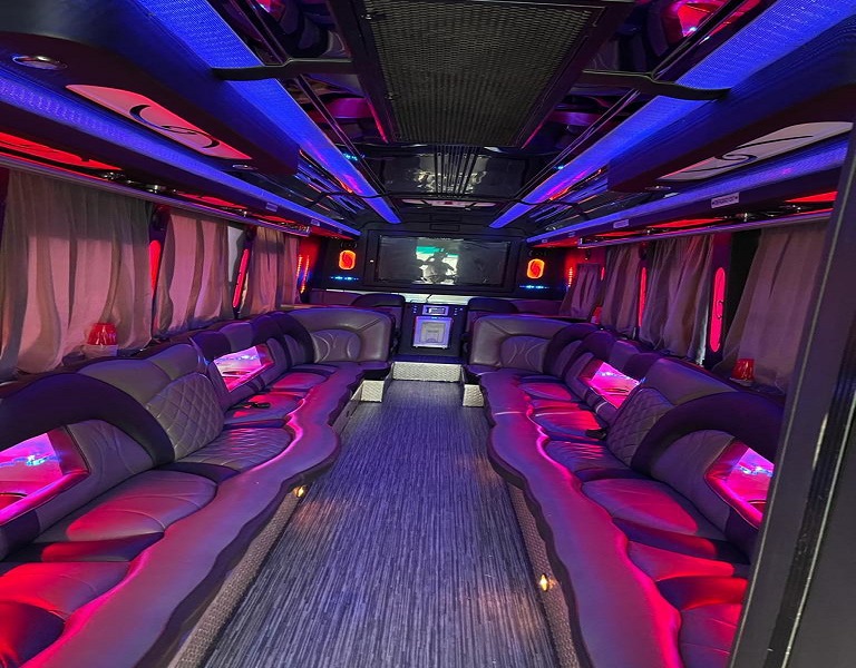 Travel in Style: Premium Hamptons Limousine Service, Limo to Hamptons & Car Service Hamptons