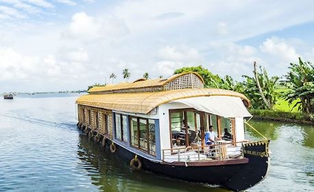2 Perfect Days in Kerala – A Mini Itinerary for Weekend Trips