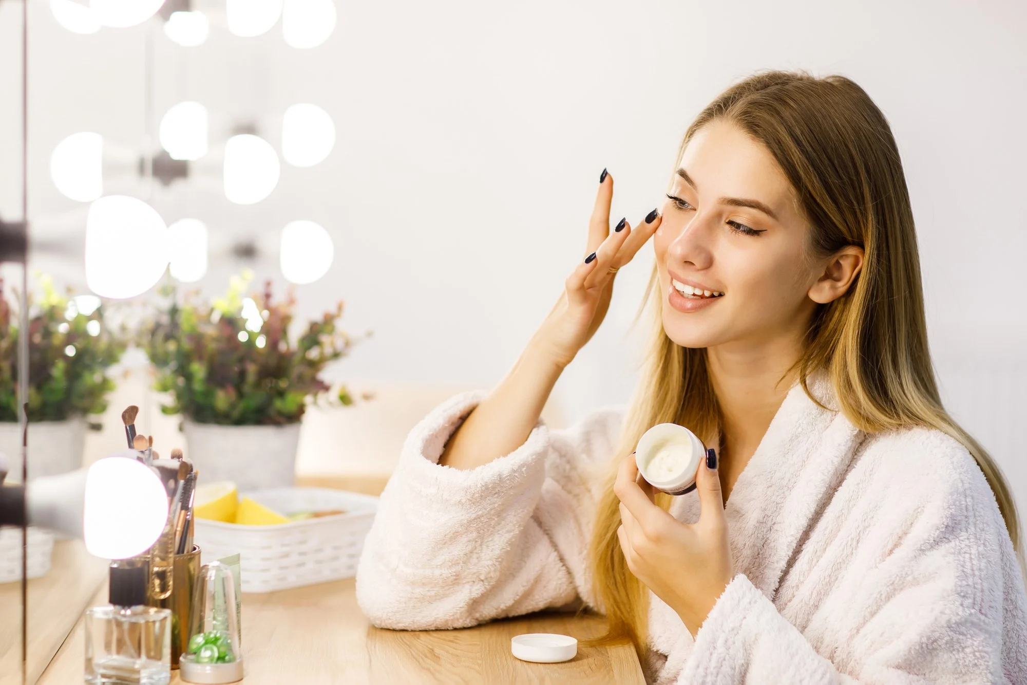 How Contract Manufacturing Cosmetics in India and Nutraceutical Manufacturing Companies Are Transforming the Wellness Industry