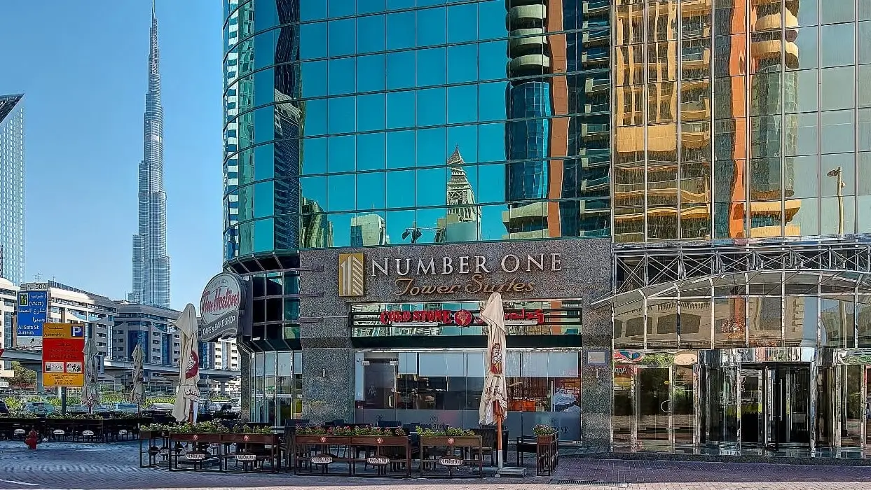 Seasons of Dubai: Exclusive Stays & Offers at Number One Tower Suites