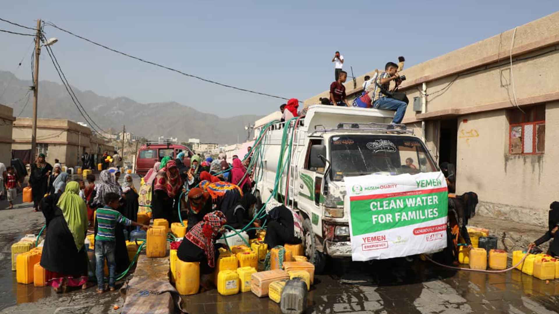 Emergency Water Tankers: Delivering Life-Saving Clean Water to Communities in Crisis